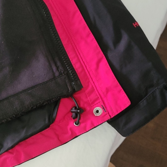 NorthFace Winter Coat, 2 Coats in 1 - Picture 7 of 9